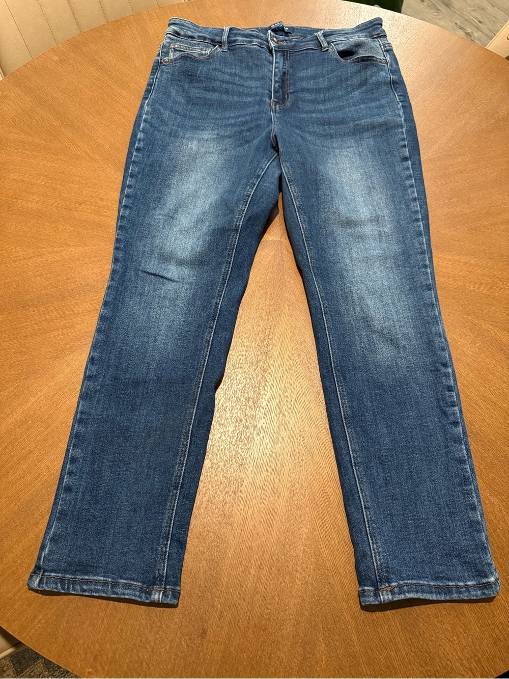 Wax Jean Women's Classic Mid-Rise Blue Jeans